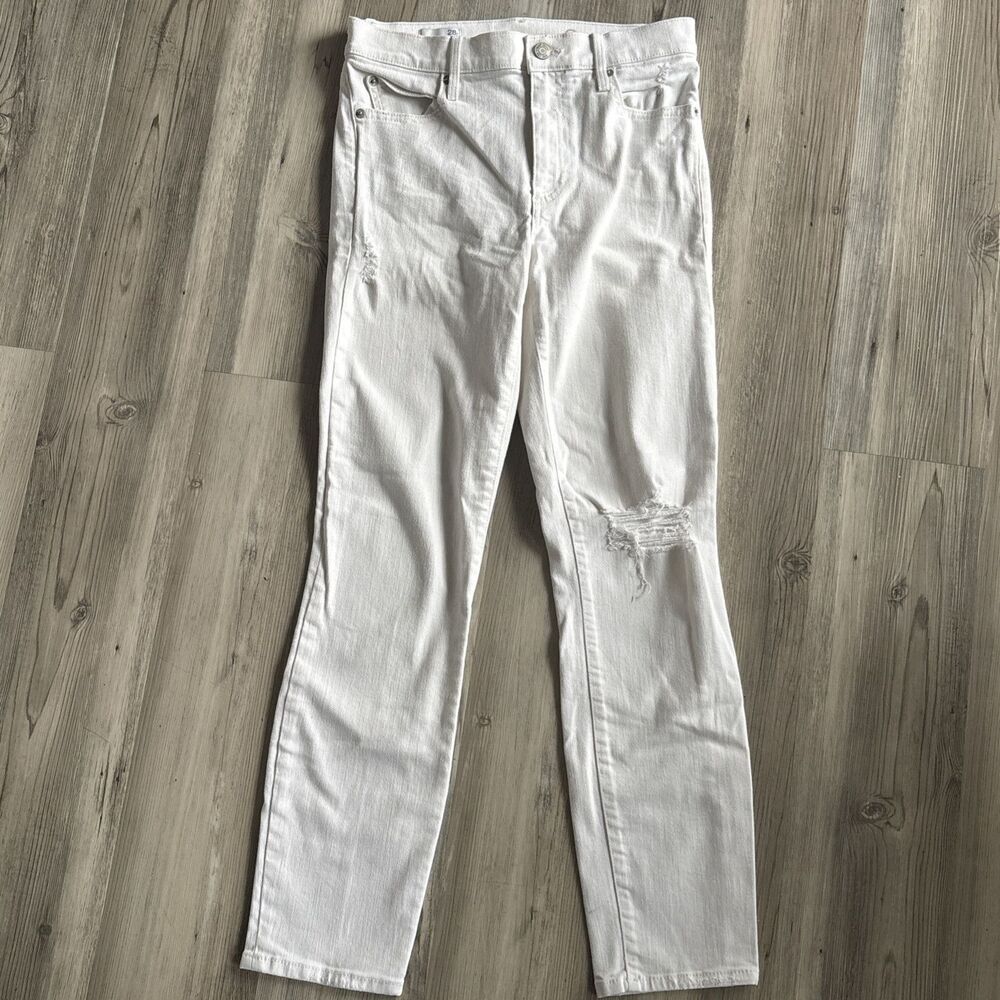 Gap Size 28r Slim Straight Leg Jean White Ripped
